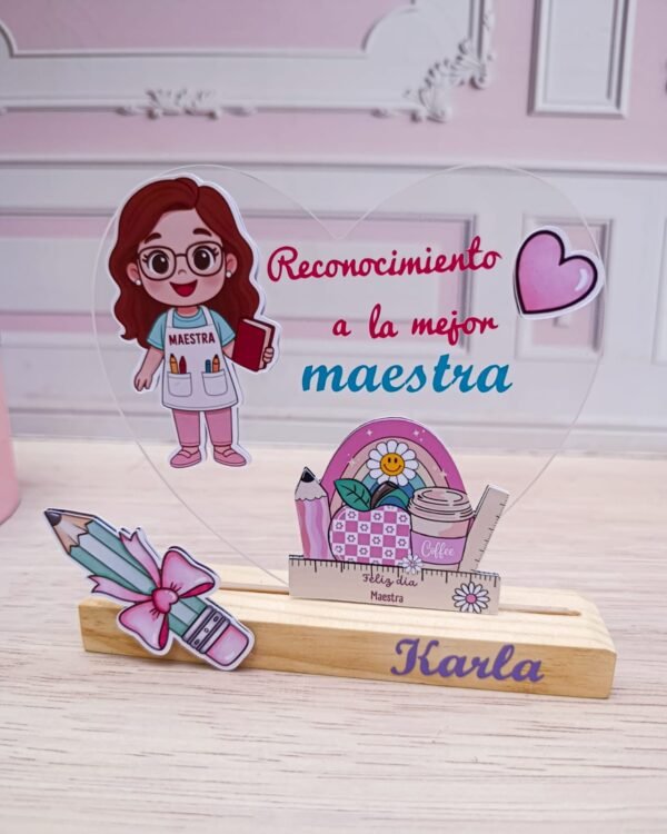 WhatsApp Image 2026-06-30 at 5.26.40 PM (1) Box Mi Maestra Favorita